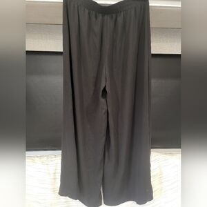 Flowy wide leg dress pant
